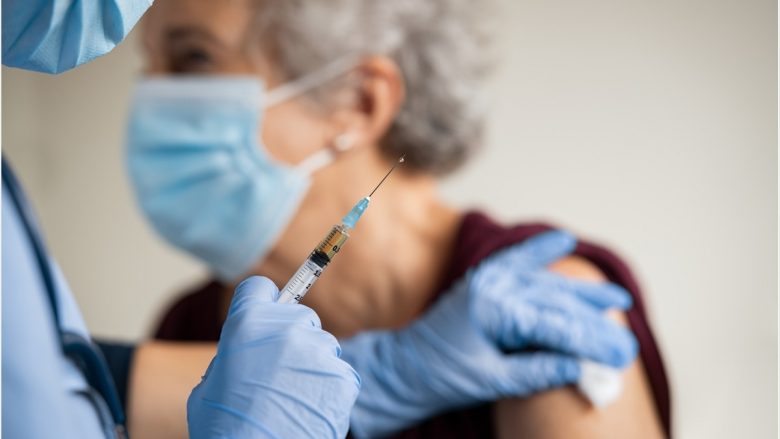 A duhet të shqetësoheni nëse nuk po përjetoni efekte anësore nga vaksina Pfizer?