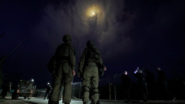 Ushtria izraelite: Dy raketa janë lëshuar nga Libani drejt Izraelit verior