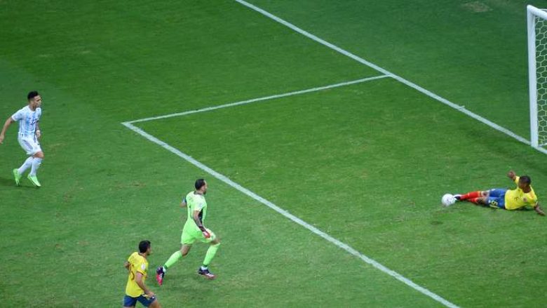 Argjentina eliminon Kolumbinë përmes penalltive dhe kalon në finale të Kupës së Amerikës – aty ku e pret Brazili