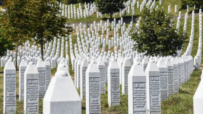 Çfarë përmban Rezoluta e Kosovës për dënimin e gjenocidit serb në Srebrenicë?