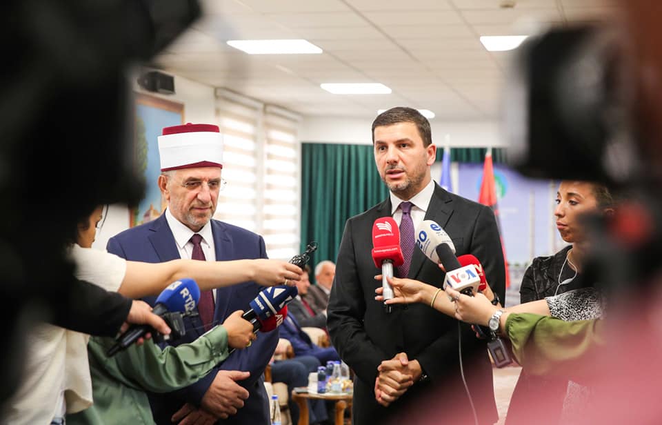 Krasniqi uron qytetarët për Kurban Bajram: Begati e mirëqenie për besimtarët