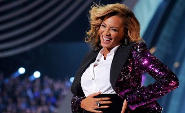 Historia ‘stresuese’ pas veshjes që zbuloi shtatzëninë e Beyonce në “MTV VMA 2011”