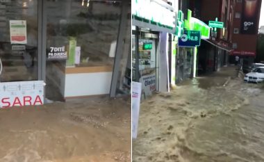 Gjendje e rëndë në "Rrugën B" të Prishtinës, shiu depërton edhe nëpër lokale