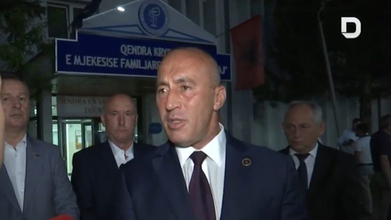 Haradinaj flet nga Deçani: Situata si në gjendje lufte