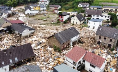 Gjermania në gjendje katastrofe, shkon në 60 numri i personave të vdekur nga përmbytjet