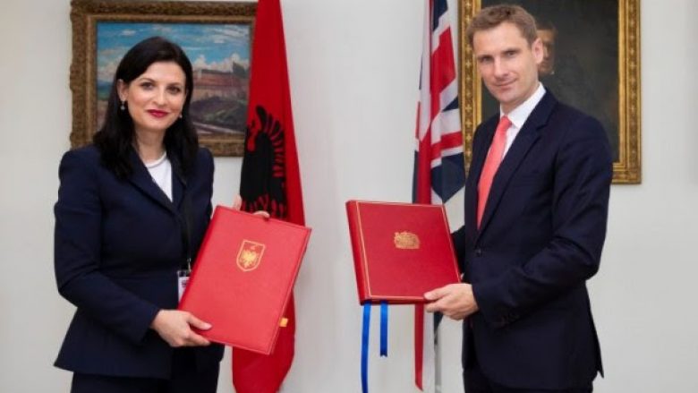 ​Shqipëria dhe Britania nënshkruajnë marrëveshjen për transferimin e të burgosurve