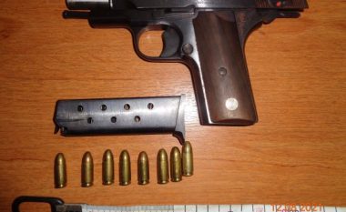 Policia i gjen armë dhe fishekë, arrestohet 24 vjeçari në Prizren