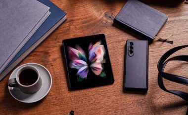 Galaxy Z Fold3 dhe Z Flip3: Samsung prezanton telefona të rinj të palosshëm