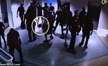 Filmoi policët duke shqelmuar e grushtuan të dyshuarin e prangosur, e pëson më keq kalimtari i rastit – pezullohen nga puna pesë policë në Miami