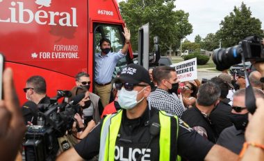 Kryeministri kanadez anulon tubimin zgjedhor, protestë gjatë fjalimit të tij