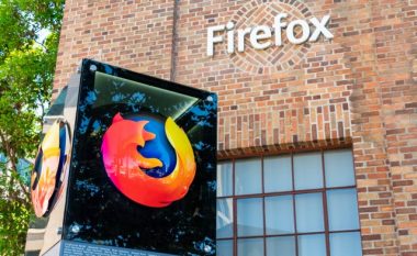 Shfletuesi i uebit Firefox humbi pothuajse 50 milionë përdorues në një kohë të shkurtër
