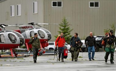 Gjashtë të vdekur pas rrëzimit të një aeroplani në Alaska