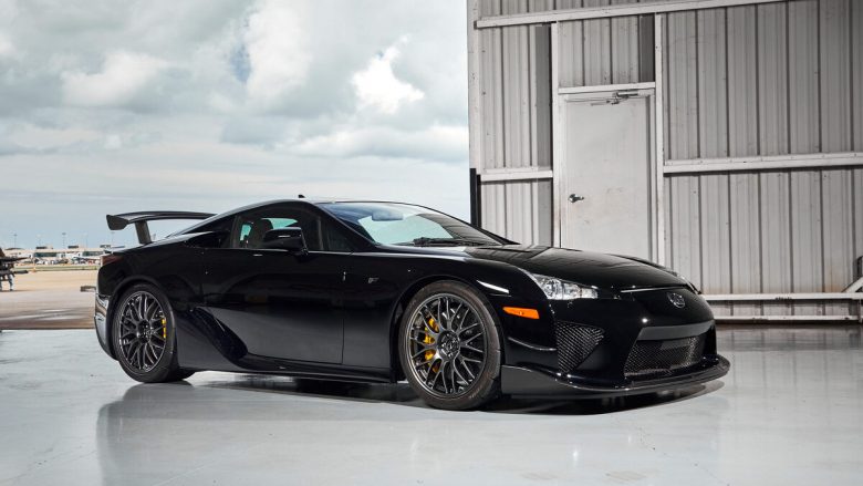 Lexus LFA Nurburgring Edition mund të shitet për më shumë se një milion dollarë