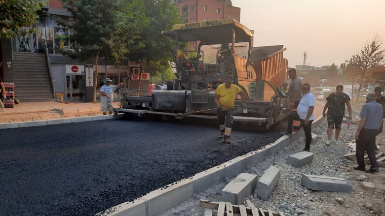 Nis asfaltimi i rrugës “Muharrem Fejza” në Prishtinë