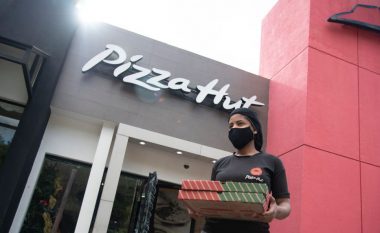 Pizza Hut po krijon një platformë që do t’ju rekomandojë ushqim bazuar në motin tuaj lokal