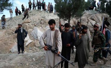 Talebanët ekzekutuan rreth 900 njerëz në Kandahar