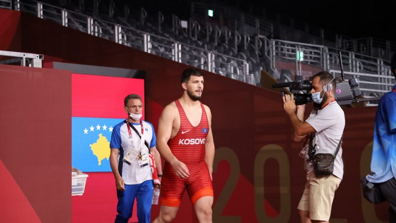 Mundësi Egzon Shala mposhtet në çerekfinale, shpresohet në medaljen e bronztë nga repesazhi