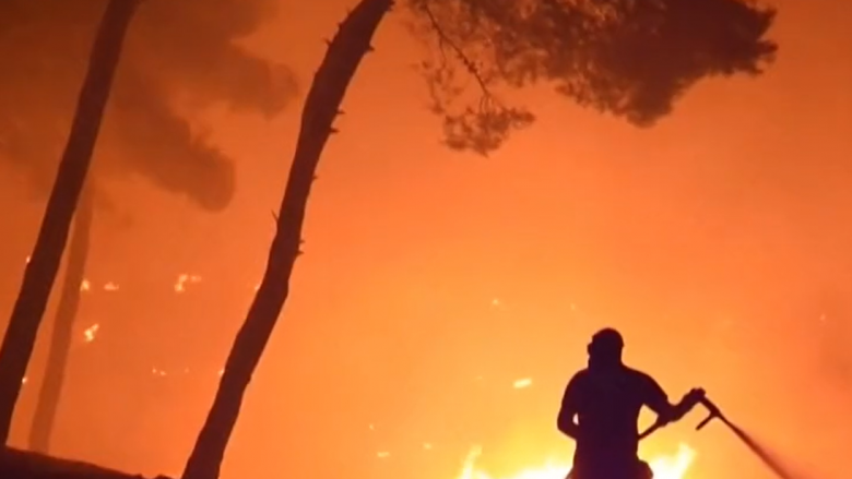 Zjarret në Greqi shkaktojnë evakuime masive