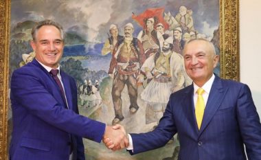 Meta pret Hasanin me rastin e përfundimit të misionit diplomatik: Shqipëria dhe Kosova, gjithmonë në krah të njëra-tjetrës