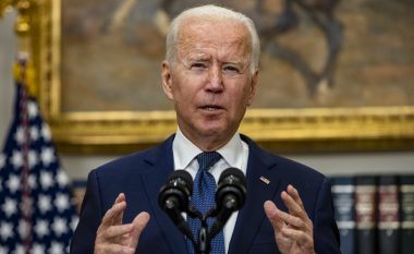 Biden thotë se po zhvillohen “diskutime” për zgjatjen e mundshme të evakuimit nga Afganistani