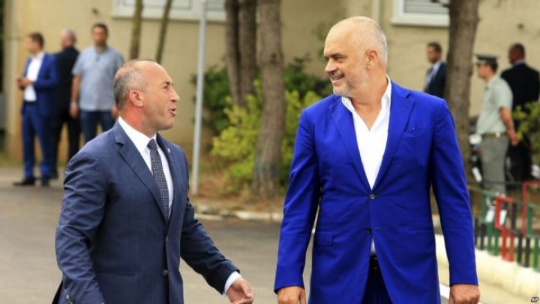 Ish-ministri Selimi i reagon Ramës, tregon se çfarë u bisedua te zyra e Merkelit mes Haradinajt dhe kryeministrit shqiptar