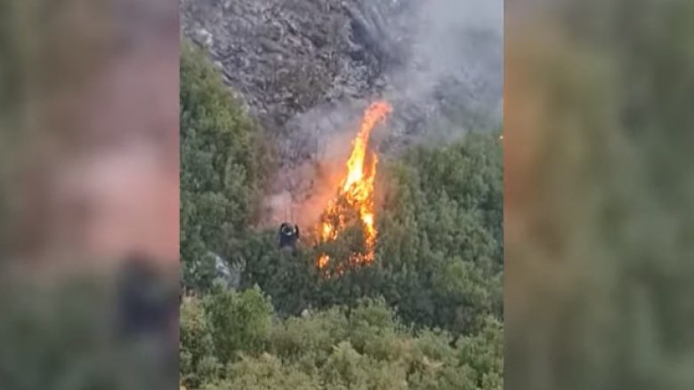 Zjarret në Shqipëri-situata mbetet kritike në Dukat, zjarrfikësit, ushtarët dhe banorët e zonës vazhdojnë luftën me flakët