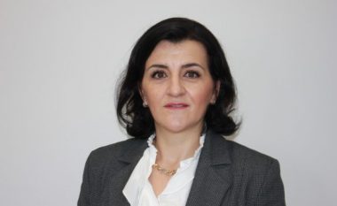 Shkarkohet anëtarja e bordit të KOSTT-it, Xhyldane Kiçmari