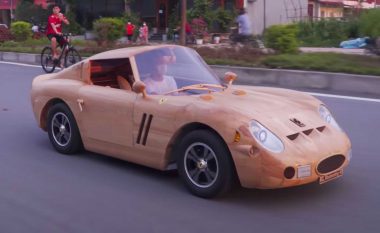 Ferrari 250 GTO i bërë nga druri për 70 ditë