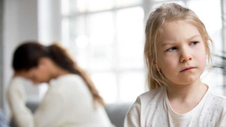 Mutizmi selektiv: Shkaku, simptomat dhe si trajtohet ky problem te fëmijët?