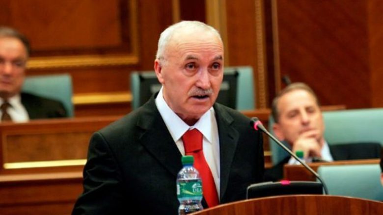 Vdes ish-kryeparlamentari Kolë Berisha