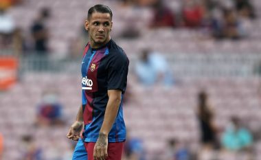 Gjashtë klube të njohura interesohen për Rey Manajn, shqiptari mund të bëhet me klub të ri – por Barcelona nuk dëshiron ta humb përgjithmonë