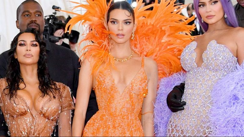 Kendall Jenner paditet për 1.5 milionë euro për shkelje të kontratës