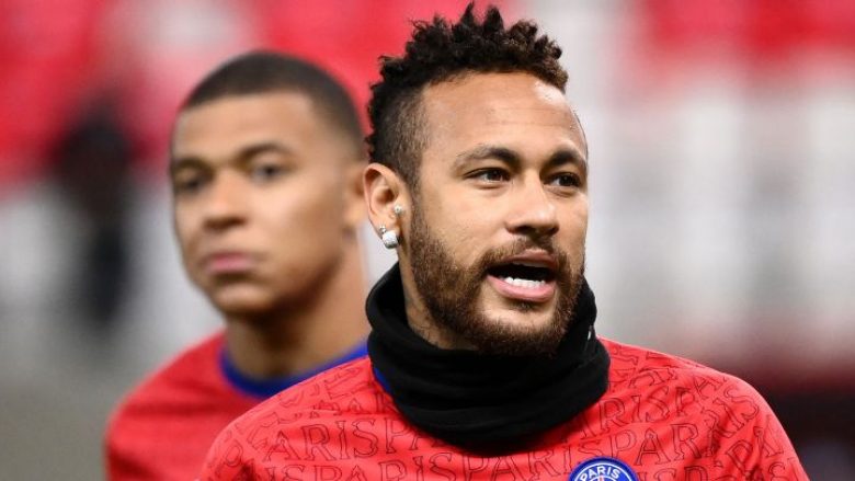 Neymar ia gjen PSG-së zëvendësuesin e Mbappes