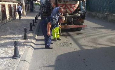 Pas paralajmërimeve për përmbytje, NPK Tetova pastron kanalizimet në qytet