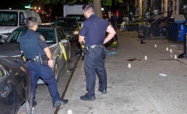 Një grua u vra dhe 10 të tjerë u plagosën në shtatë incidente të ndryshme në New York