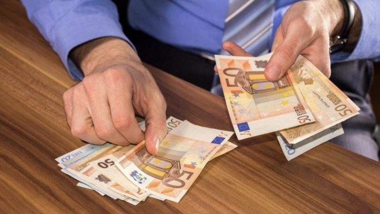 Shpenzimet deri në 500 milionë euro të diasporës në Kosovë