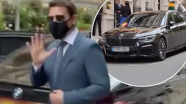 Aktorit Tom Cruise ia vjedhin BMW-në luksoze dhe bagazhet në vlerë mijëra euro gjatë kohës sa ai ishte në xhirime