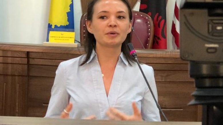 Deputetja shqiptare në Parlamentin e Kantonit të Cyrihut: Nuk janë fajtorë vetëm shqiptarët për përhapjen e coronavirusit në Zvicër