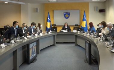 Qeveria e Kosovës miraton ndryshimin e Ligjit për Sigurim Shëndetësor
