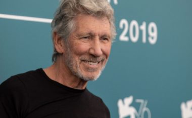 Rokeri i “Pink Floyd”, Roger Waters fejohet për herë të pestë në moshën 77 vjeçare