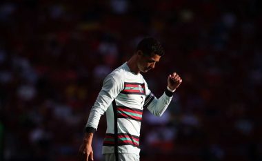 Takim i tensionuar mes Juventusit dhe agjentit Mendes, Ronaldo nuk largohet falas