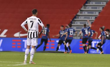 Ronaldo zbraz dollapin në zhveshtore dhe njofton bashkëlojtarët për largimin nga Juventusi