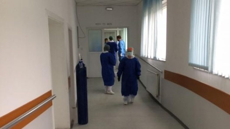 Rritje enorme e numrit të pacientëve me COVID-19 në Spitalin e Pejës