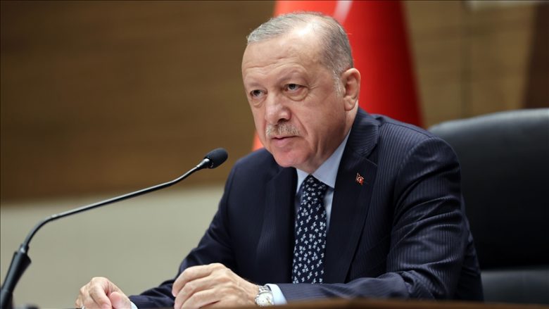 Erdogan: Talebanët propozuan që Turqia të drejtojë aeroportin e Kabulit