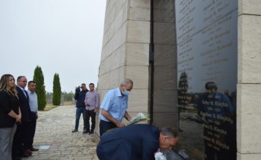 Përurohet kompleksi “Kodra e UÇK-së” në Ngucat