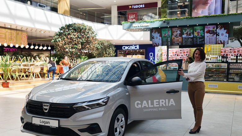 GALERIA SHOPPING MALL dhuron veturën LOGAN Dacia të lojës shpërblyese “7she në kajmak”