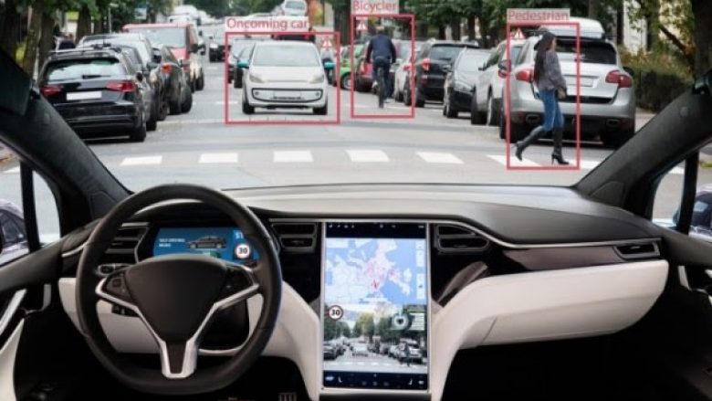 A do të ndalohen njerëzit të ngasin makinën: Ata do të shkaktonin aksidente me vetura autonome