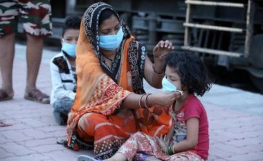 Sëmundja misterioze merr jetën e fëmijëve në Indi: “Ata vdesin shumë shpejt”