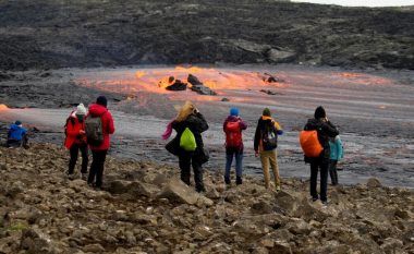 Për gjashtë muaj nuk ka të ndalur shpërthimi i vullkanit në Islandë, po konsiderohet më i gjati në 50 vitet e fundit