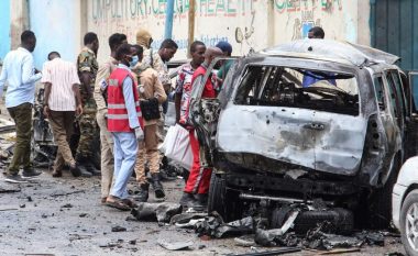 Sulm vetëvrasës me autobombë në Mogadishu, të paktën shtatë viktima